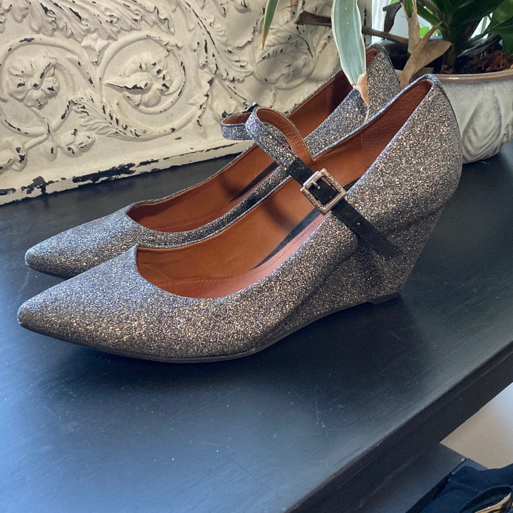 SCHUTZ Silver Glitter Mary Jane Heels